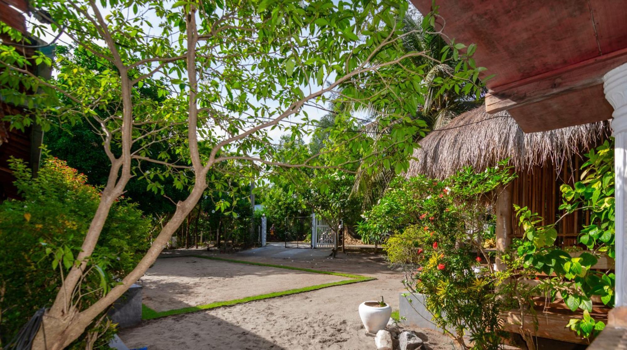 Arugambay Coco Bay Arugam Bay Exterior foto